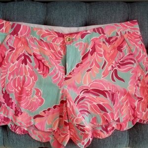 Vibrant Floral Lilly Pulitzer Women's Shorts